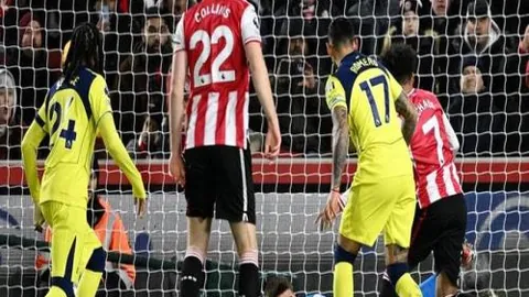 【体育盛会映照中国传奇风采】